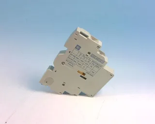 Schneider Electric GV2AD1010 — Molded Case Circuit Breakers (MCCB) (image 2)