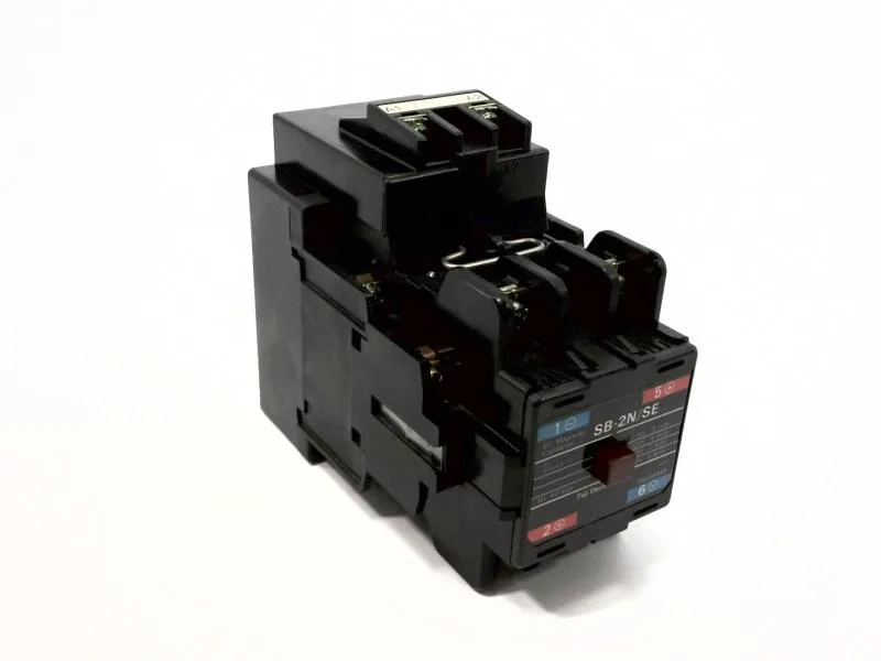 Fuji Electric SB35CAS-E22 — Contactors