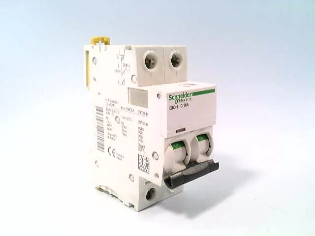 Schneider Electric A9F84216 (image 2)