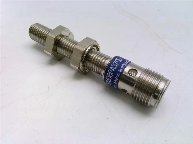 Schneider Electric XS1-M08PA370D — Proximity Sensors