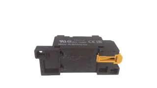 Omron PTF08A-E — Fuses & Fuse Holders (image 4)