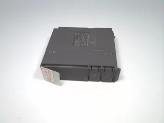 Mitsubishi Electric Q06PHCPU — PLCs (Programmable Logic Controllers) (image 3)