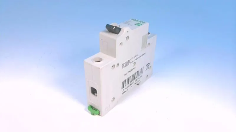 Schneider Electric EZ9F16106 (image 2)