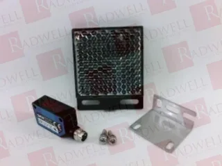 SICK WL100-2P3439 — Photoelectric Sensors (image 2)