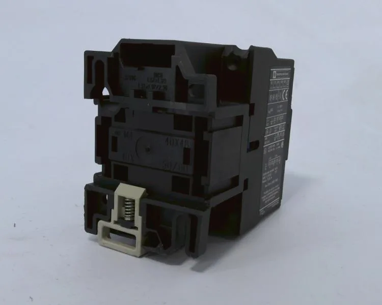 Schneider Electric LC1D25004U7 — Contactors (image 2)