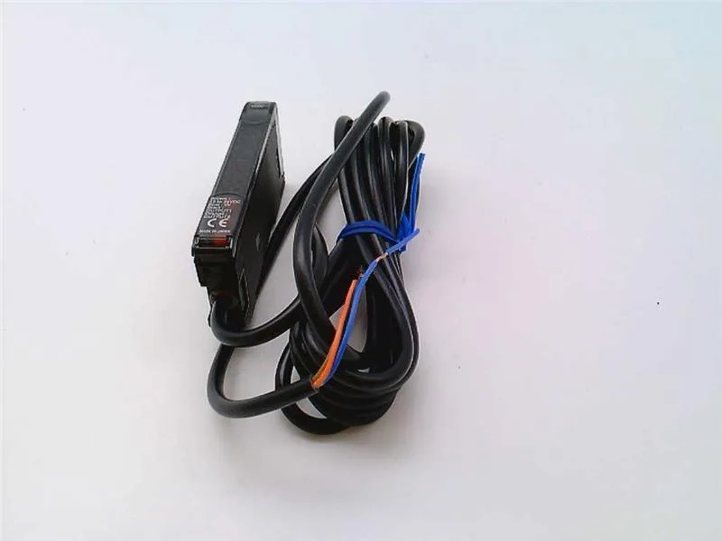Omron E2C-EDA41 2M — Proximity Sensors (image 2)