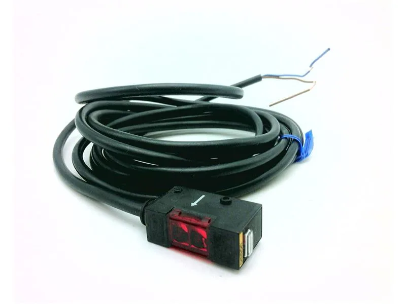 Omron E3S-BT81-L — Photoelectric Sensors (image 2)