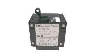 Fuji Electric CP32E/30 — Miniature Circuit Breakers (MCB) (image 3)