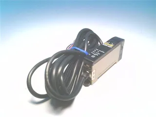 Omron E3XA512M
