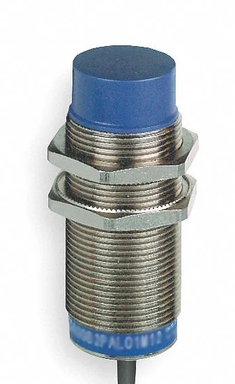 Schneider Electric XS212BLPAL2 — Proximity Sensors (image 3)