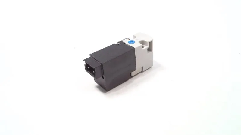 Festo MHA1-M4H-3/2G-0,6-PI — Solenoid & Directional Valves
