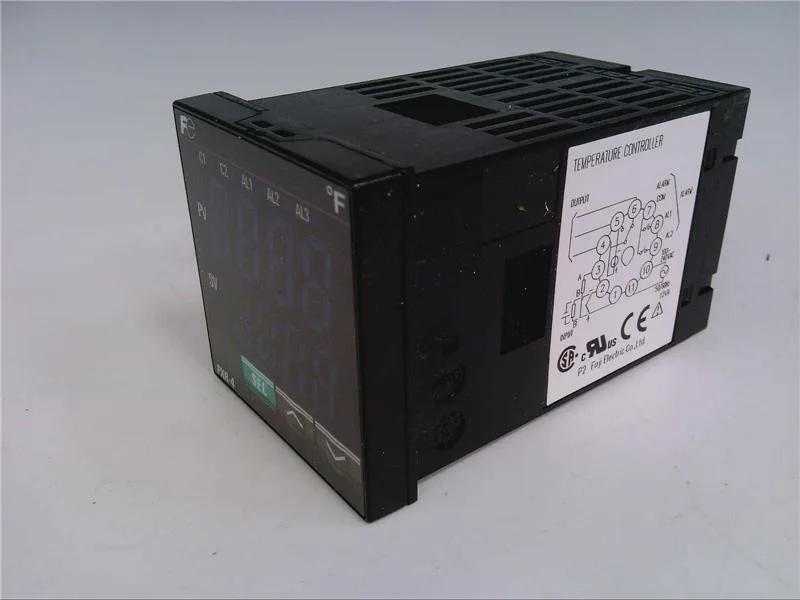 Fuji Electric PXR4-RAS1-GV0A1 — Process / Temperature Controllers