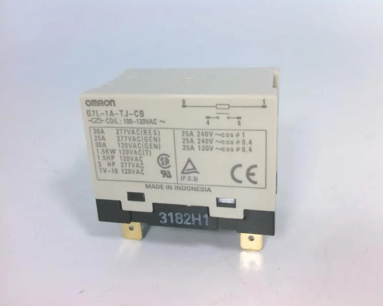 Omron G7L-1A-T-J-CB-AC100/120 (image 2)