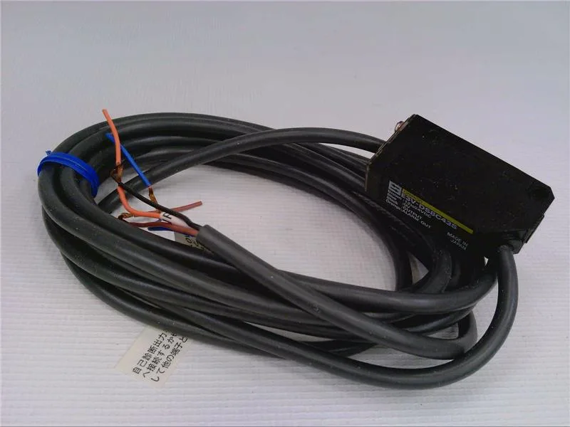 Omron E3V-DS8C43S — Photoelectric Sensors (image 2)