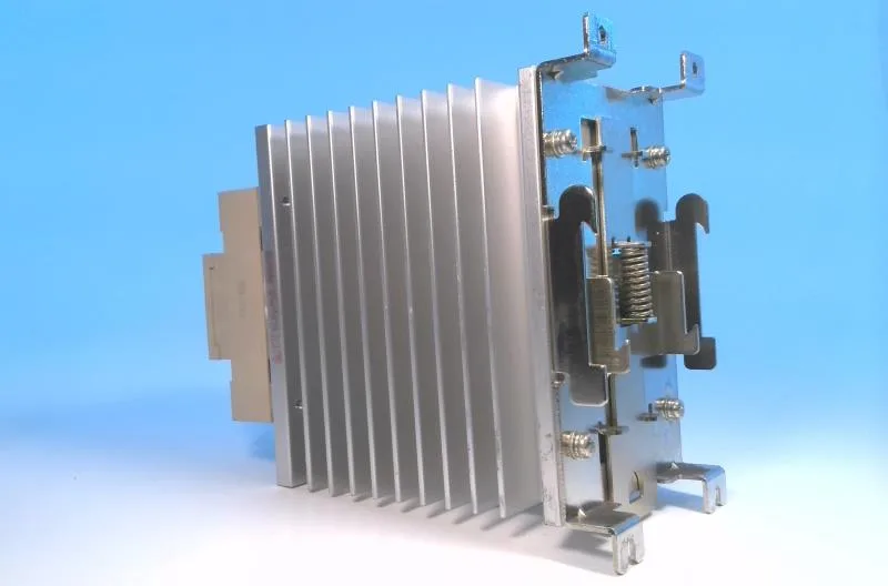 Omron G3PE-535B-3N DC12-24 — Solid State Relays (image 5)
