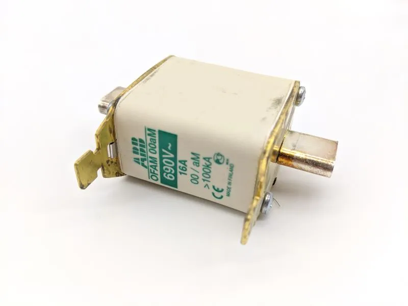ABB 1SCA022323R6520 — Fuses & Fuse Holders (image 2)