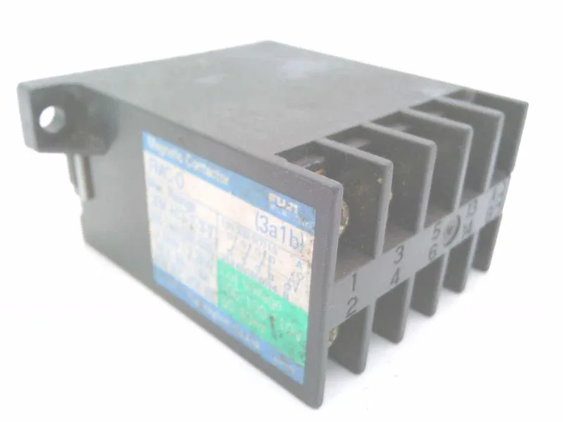 Fuji Electric FMC-0-100/100-110V-50/60HZ — Contactors