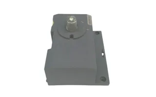 Siemens 3VT9100-3HA10 — Molded Case Circuit Breakers (MCCB) (image 4)