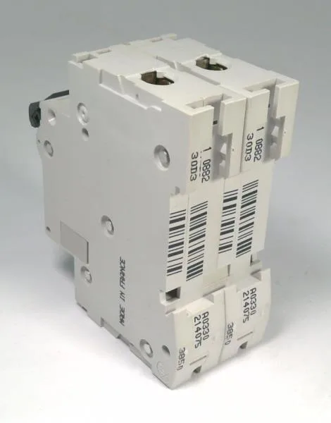Schneider Electric 24075 — 2-Pole MCB (DIN Rail) (image 3)