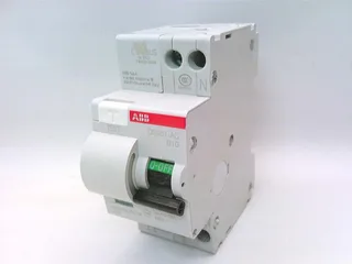 ABB 2CSR155017R1105