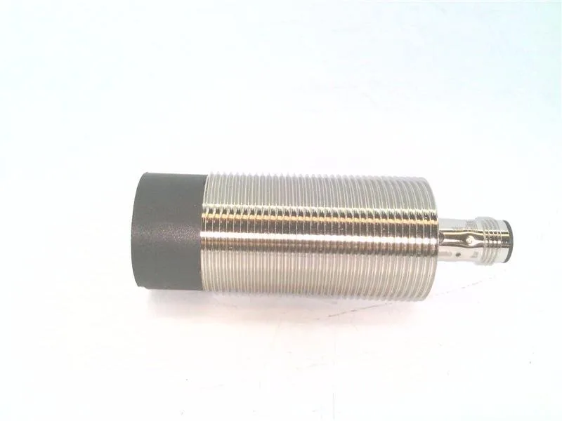 Omron E2B-M30LN30-M1-B2 — Proximity Sensors (image 3)