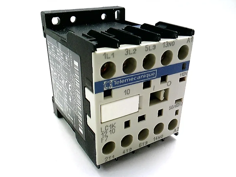 Schneider Electric LC1K1210F7 (image 5)