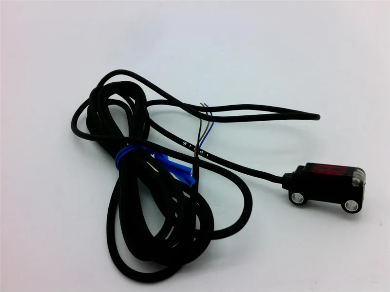 Omron E3T-SL21M — Photoelectric Sensors (image 2)