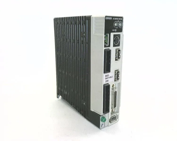 Omron R88D-GN01H-ML2 — Servo Drives