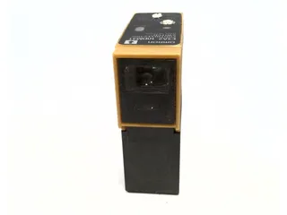 Omron E3A2-10DM4T