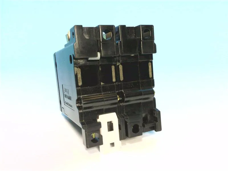 Fuji Electric CP32D-3A — Miniature Circuit Breakers (MCB) (image 4)