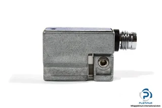 Festo SMT-3-PS-SL-LED-24B — Proximity Sensors (image 3)