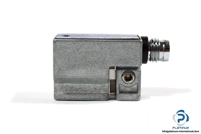 Festo SMT-3-PS-SL-LED-24B — Proximity Sensors (image 3)