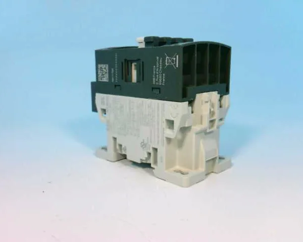 ABB AF09N00-30-10-13 — Contactors (image 4)