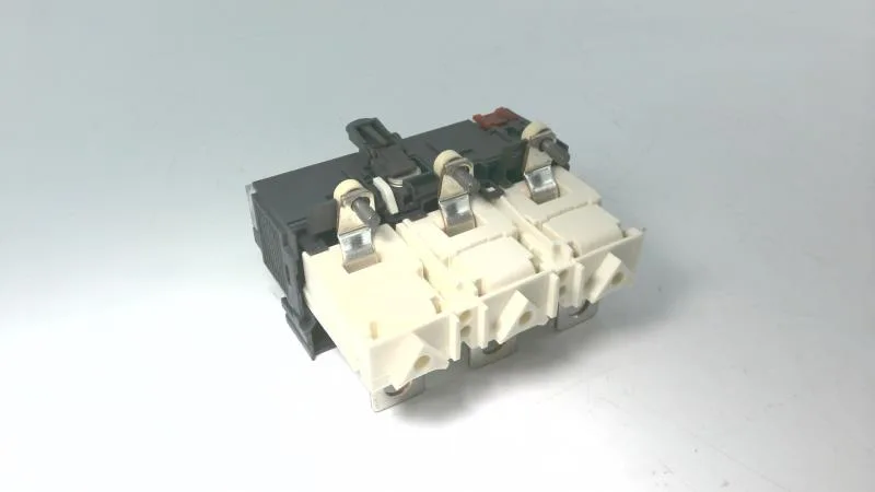 Schneider Electric LV429172 (image 2)