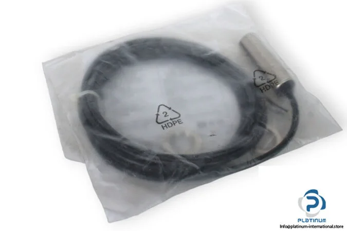 Siemens 3RG4013-0AB00 — Proximity Sensors (image 2)