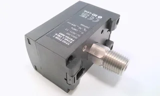 Festo SPAU-P10R-T-R14M-L-PNLK-PNVBA-M8D — Pressure Sensors (image 5)
