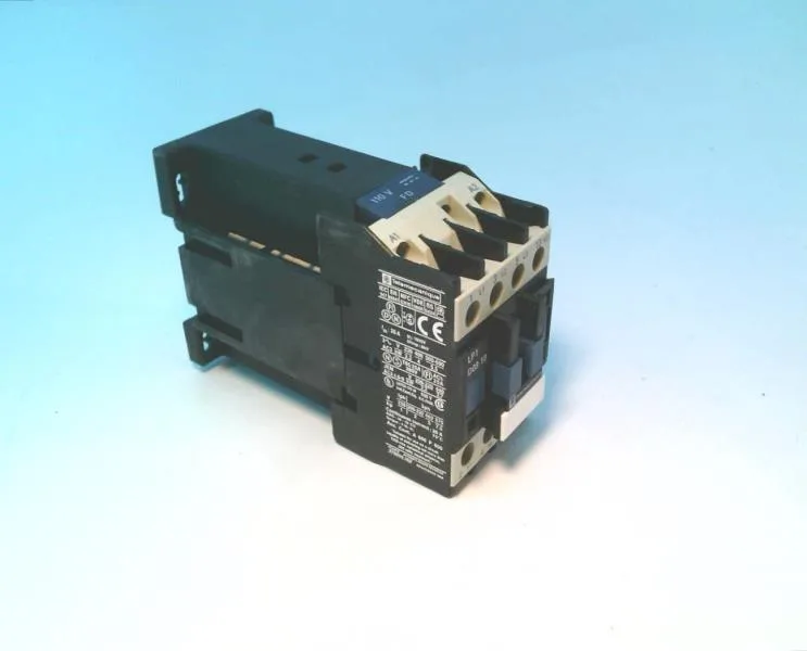 Schneider Electric LP1D0910FD — Contactors