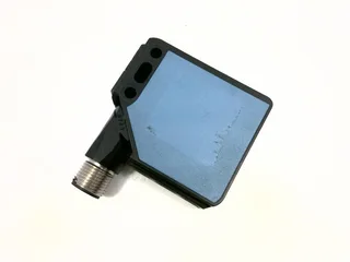 SICK WL11-P430 — Photoelectric Sensors (image 2)
