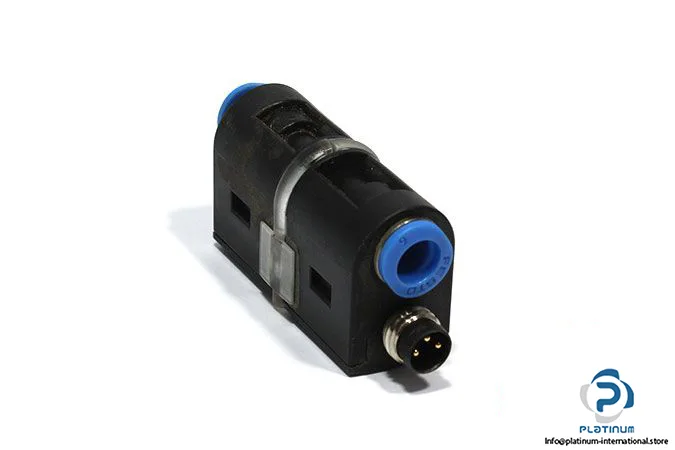 Festo SDE5-D10-O-Q6-P-M8 — Differential Pressure Transmitters (image 5)