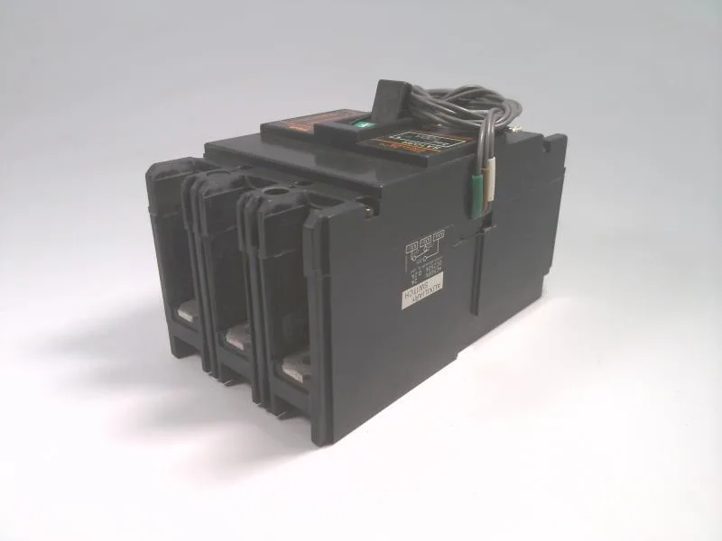 Fuji Electric SA103R-A100 — Miniature Circuit Breakers (MCB) (image 3)
