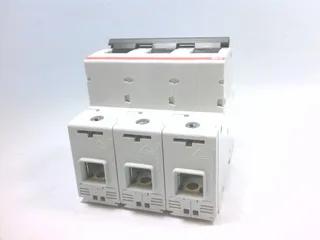 ABB S803U-K80 — 3-Pole MCB (DIN Rail) (image 2)