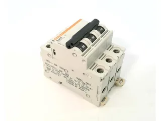 Schneider Electric C60N-3P-32A-B — Miniature Circuit Breakers (MCB) (image 2)