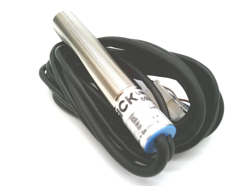 SICK UM18-40010 — Proximity Sensors