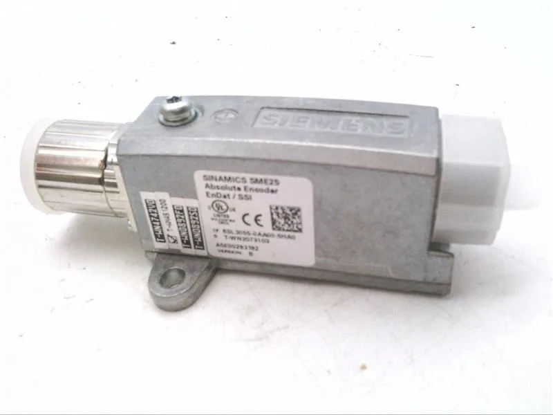 Siemens 6SL3055-0AA00-5HA0 — AC Drives (VFD)