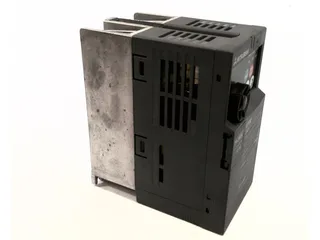 Mitsubishi Electric FR-E720-030-NA — AC Drives (VFD) (image 3)