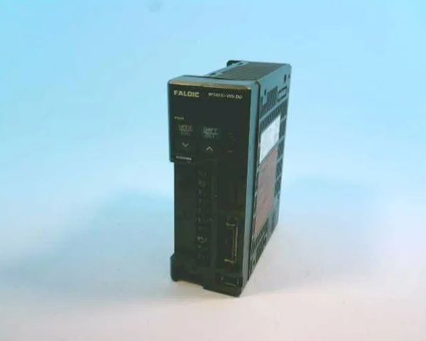 Fuji Electric RYS101S3-VVS Z86 — Servo Drives