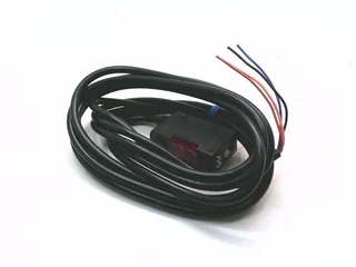 Omron E3S-AT91-D — Photoelectric Sensors