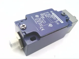 Schneider Electric XCKJ167D — Limit Switches