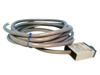 Omron D4C-1402 — Limit Switches (image 4)