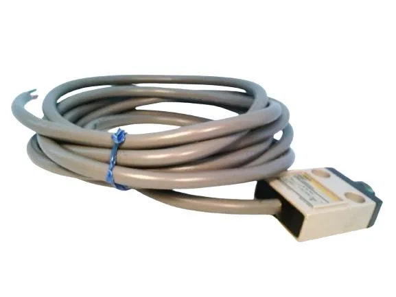 Omron D4C-1402 — Limit Switches (image 4)